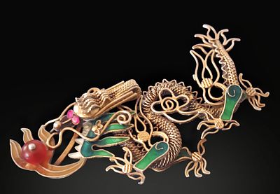 Chinese koi dragon brooch with enamels and stones, 20th century. Yellow gold vermeil on 925 