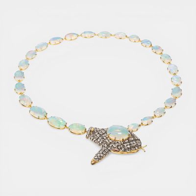 Necklace with rose cut diamonds of approx. 6 ct and opals of approx. 85 ct. Rose-cut diamonds 