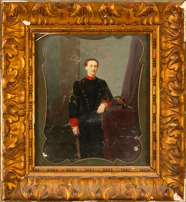 Illuminated portrait frame from the 19th and early 20th centuries. Illuminated. Measurements: 27 