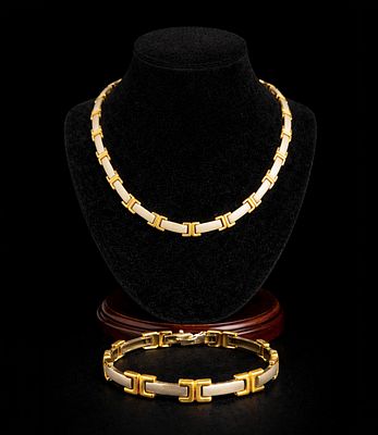 Exclusive Set of 45g 14k Gold Necklace and 14k Bracelet Cartier-Style. Total weight 45g, in 14k 