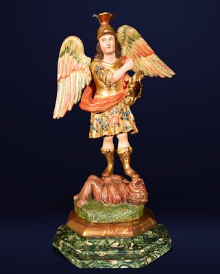 Saint Michael the Archangel in polychrome wood, Mexican Colonial School, 17th-18th century. Carve 
