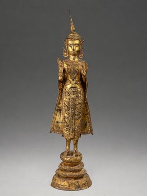 18th century Thai Buddha. Finely chased gilt bronze. Measures 71 cm in height. Figure of Buddha 
