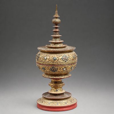 19th Century Burmese Reliquary. Lacquered and gilded wood with inlays. Measures 78 x 30 cm. 