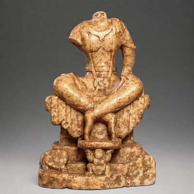 7th Century Chinese Buddha. Carved white marble. Measures 29 x 17 x 15 cm. Headless sculpture of 