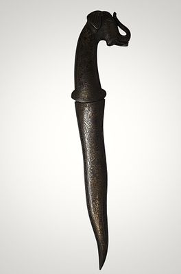 Spectacular 19th century Mughal Khanjar dagger in silver and gold filigree. 33 x 11 cm. Good 