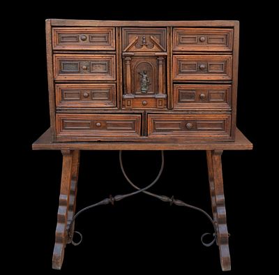 Wooden furniture in its color from the late 17th - early 18th century with a 20th century table. 