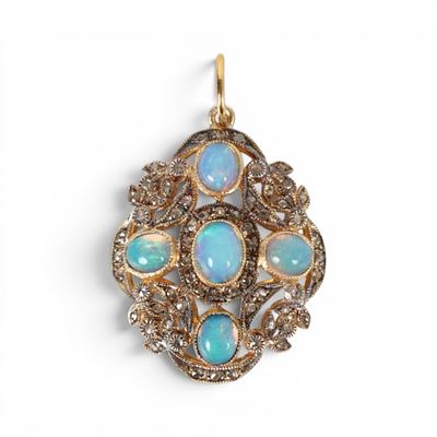 Pendant in silver gilt with opals and rose cut diamonds. Partially gilded 925 sterling silver 