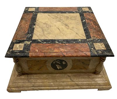 Antigua peana, repisa, pedestal, columna policromada. Suelos mosaicos del Vaticano. 38x38x18. An 