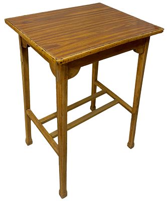 Antigua mesa auxiliar modernista de madera. Casino Mercantil de Zaragoza. 75x51x41. Antigua mesa 