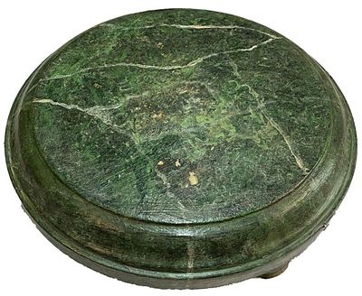 Antigua peana, m&eacute;nsula, pedestal, repisa, columna de madera marmolizada para imagen, talla. 