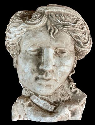 Antigua escayola con motivos cl&aacute;sicos. 21x17x5
. Antigua escayola con motivos cl&aacute;sicos. 21x17x5 