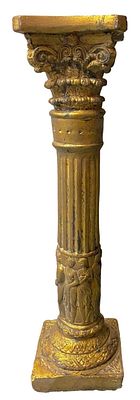 Antigua columna con capitel, pedestal, repisa, ménsula de estuco dorada. S. XIX. 75x19x19
. Antig