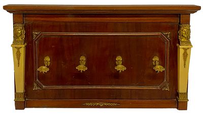 Antiguo perchero, repisa, estantería de madera y bronce estilo imperio. 80x46x7. Antiguo