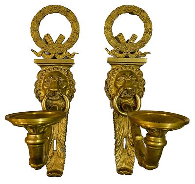 Antigua pareja de apliques, faroles de bronce, Napoleón III, Imperio. Cara de león. 30x20cm 