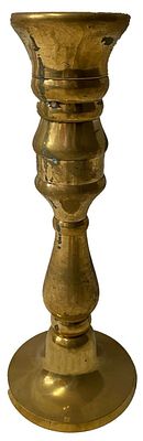 Antiguo candelabro, cirial, hachero de bronce. S. XIX. 27 cm alto. Casino Mercantil de 