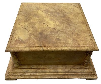 Antigua peana, repisa, pedestal, columna policromada. Suelos mosaicos del Vaticano. 38x38x18.
. A 