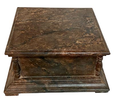 Antigua peana, repisa, pedestal, columna policromada. Suelos mosaicos del Vaticano. 38x38x18. 