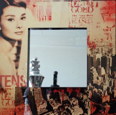 Miroir Audrey Hepburn Miroir 80 x 80 cm Laqu&eacute; Sur bois Mirror 80 x 80 cm Lacquered On wood