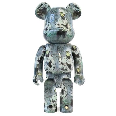 BE@RBRICK - Bearbrick Riot Cop 1000% Vinyl Art Toy. Height: 72 cm Manufactured by Medicom Toy 