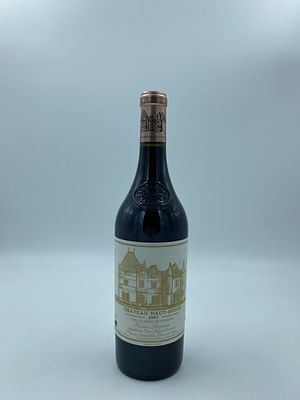 Vin- Chateau Haut Brion 20011 Bouteille 2001Premier Grand Cru Class&eacute; de Pessac-L&eacute;ognanBon &eacute;tat1 