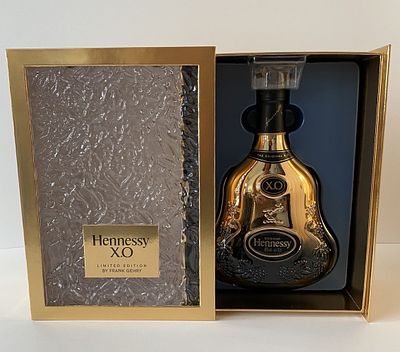 Cognac - HENNESSY X.O LIMITED EDITION BY FRANK GEHRY1 Bouteille Avec coffret Edition limit&eacute;eBon 