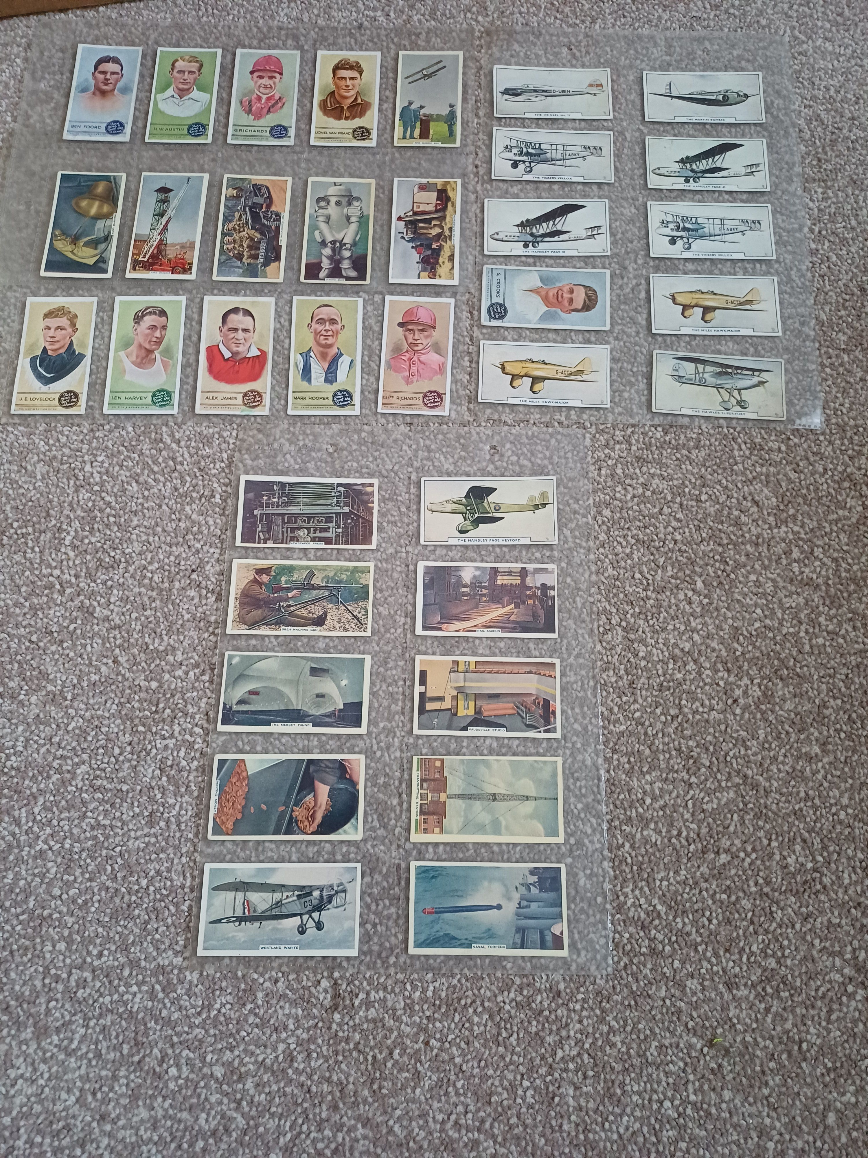 Collectors cigarette cards