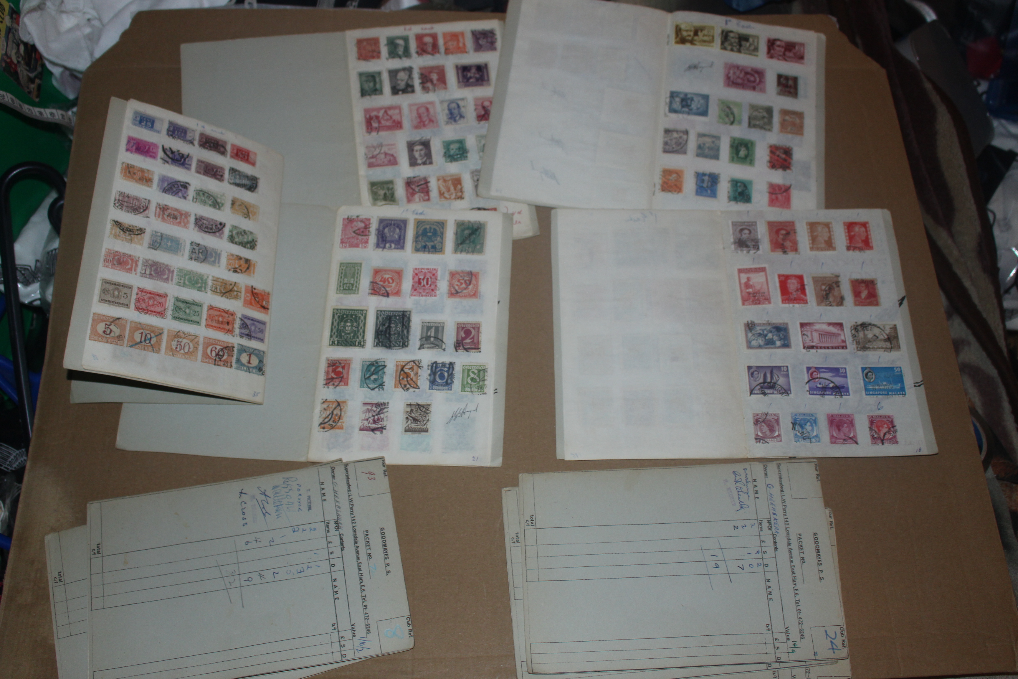 10 little stamp books