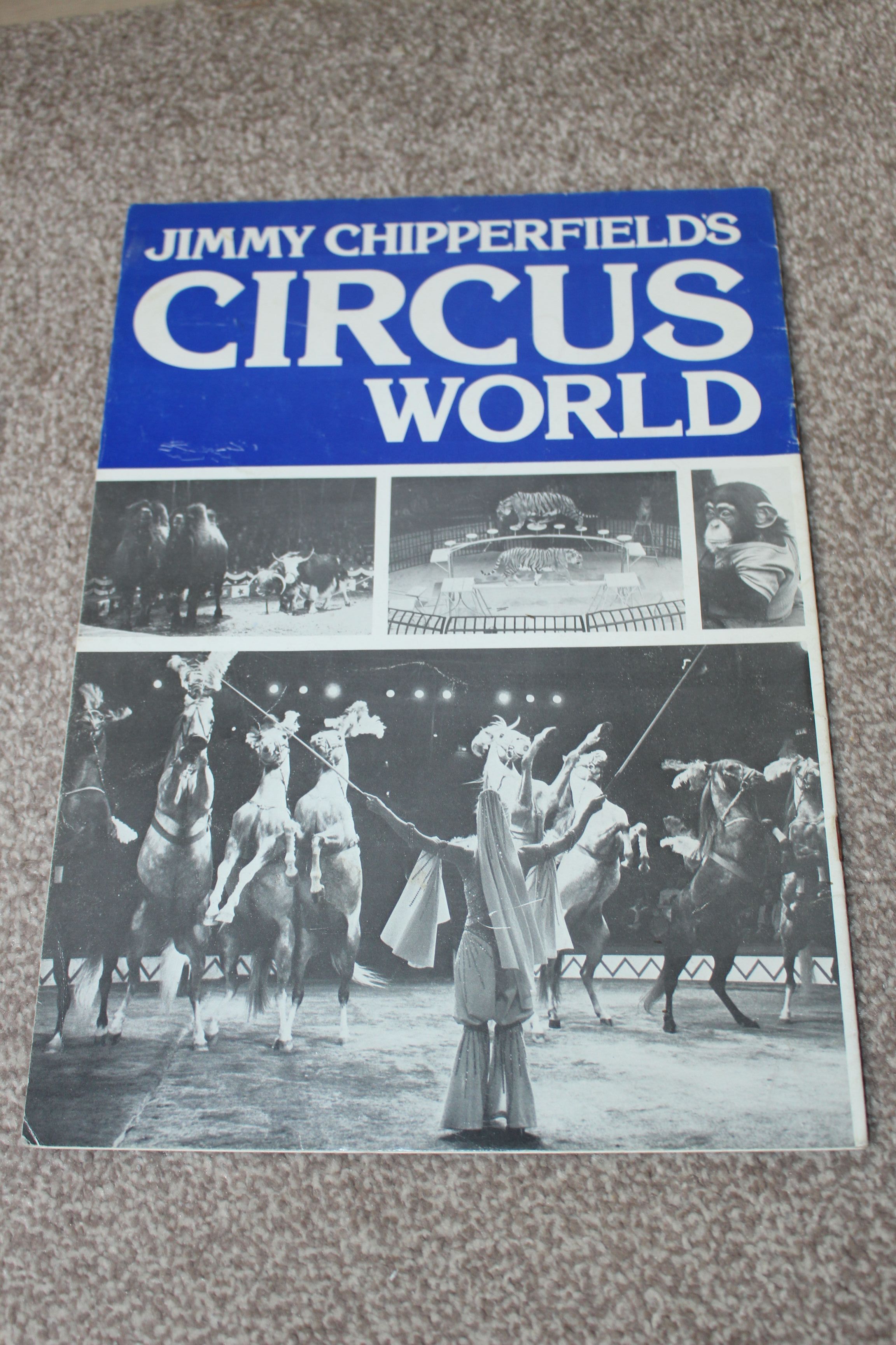 Chipperfields Circus Brochure