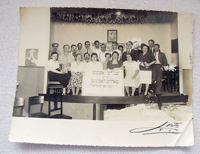 Original photo of meeting of Jewish activists, Yiddish, 1944, Sao Paulo, Brasil. Original photo 
