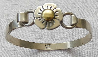 צמיד אלפקה וינטג' "Industria Argentina" בפטינה זהובה, חתום. צמיד אלפקה וינטג' "Industria 