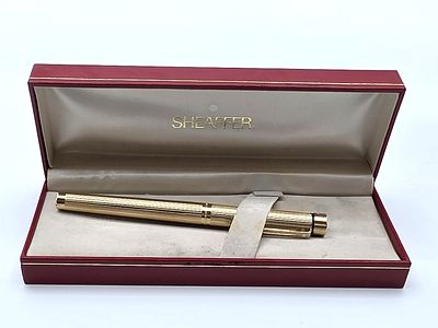 Luxury Ballpoint Pen by Sheaffer, USA. Luxury ballpoint pen by Sheaffer, USA, apparently the 