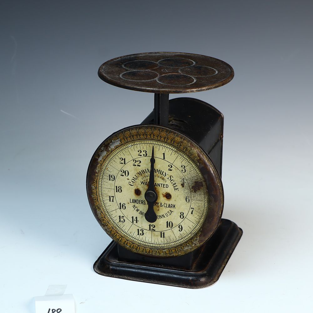 Lot 188: Antique scale