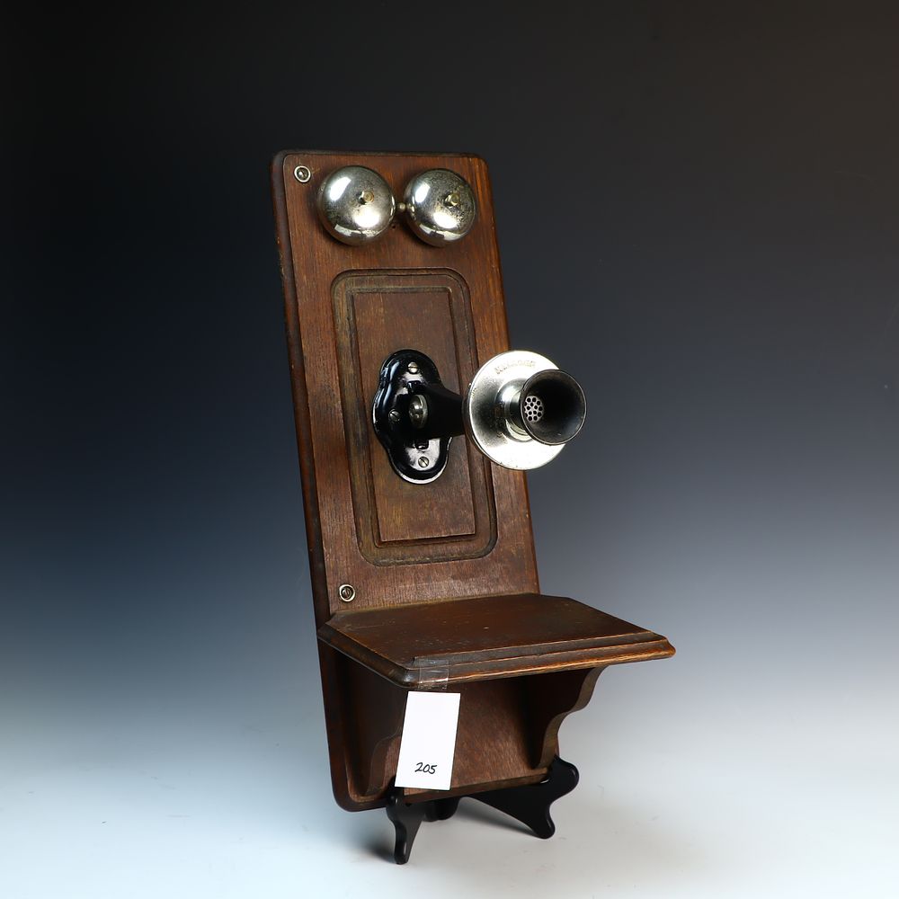 Lot 205: Antique Kellogg wall phone