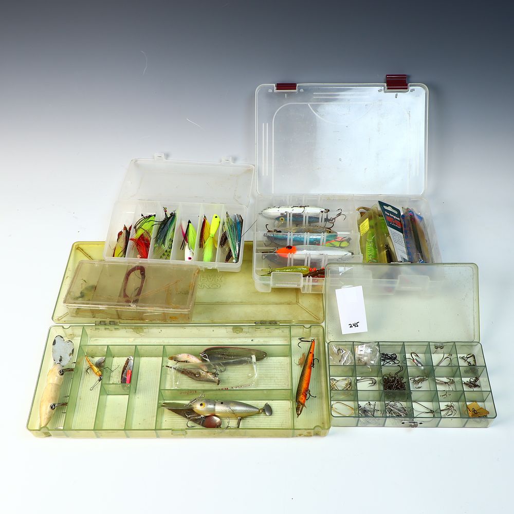 Lot 245: Large lot of vintage fishing lures