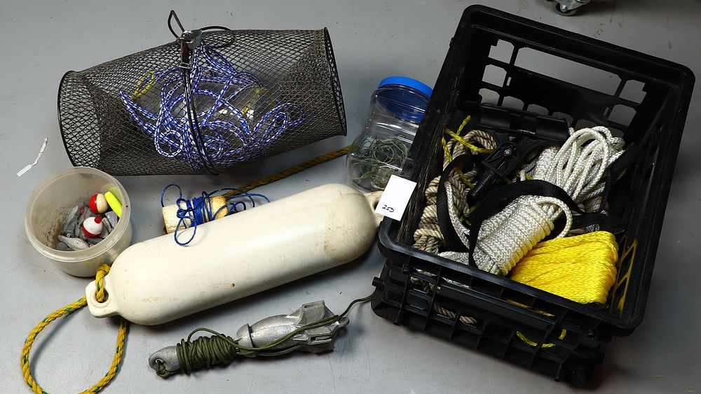 Lot 253: Lot of fishing and boating items