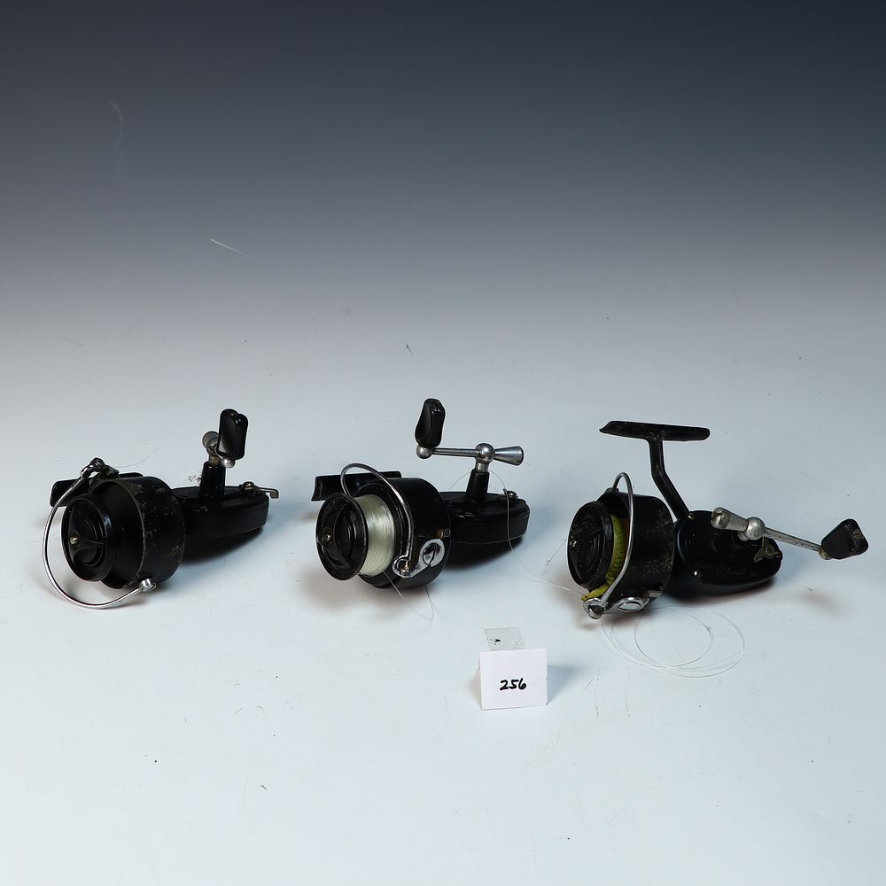 Lot 256: Lot of 3 vintage Garcia Mitchell spinning reels made in France