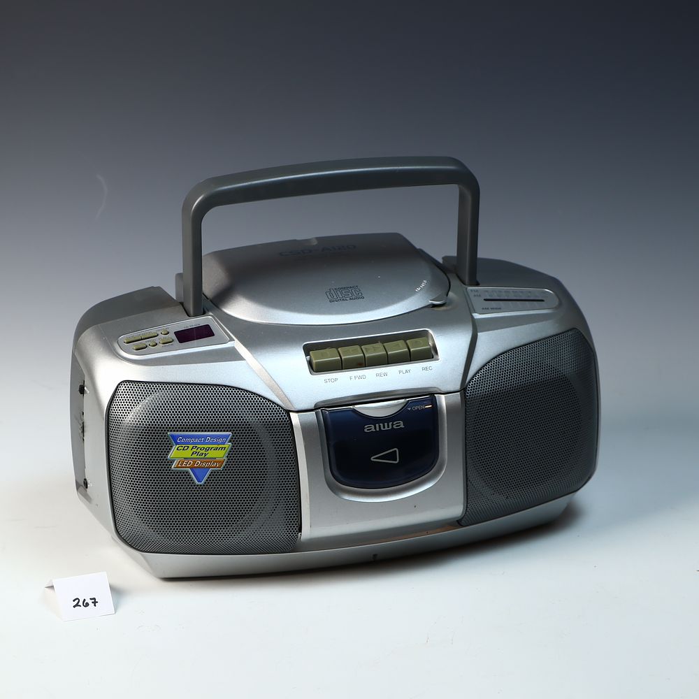 Lot 267: Aiwa CSD=A120 radio cassette disc player