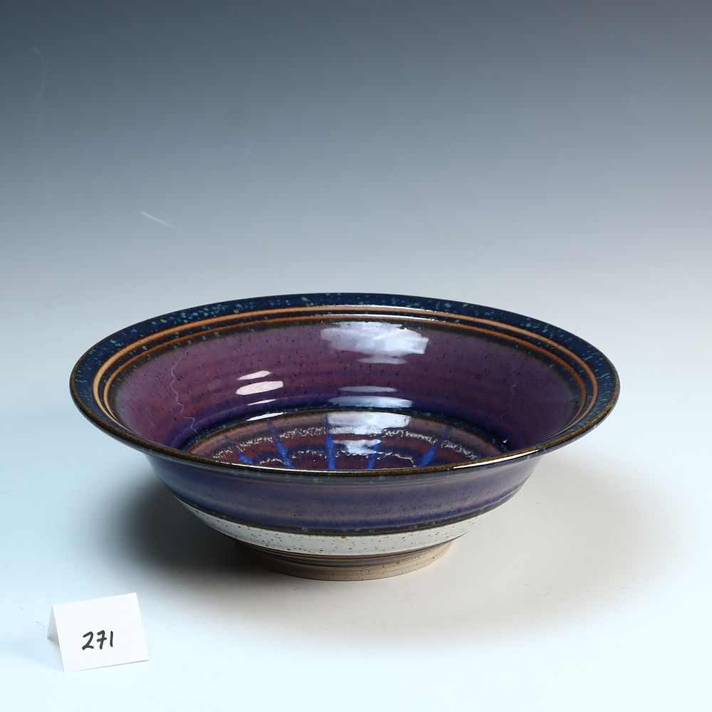 Lot 271: Cundiff Sudio Pottery bowl