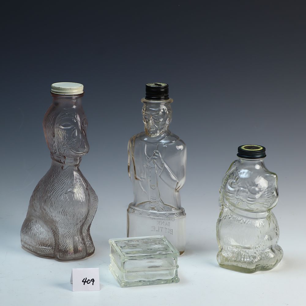 Lot 409: Vintage glass banks