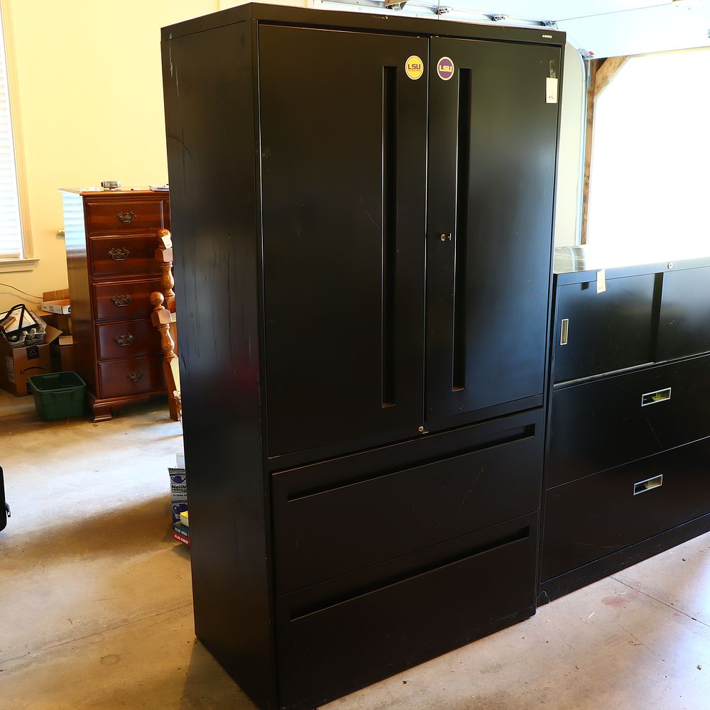 Lot 446: Hon metal file cabinet