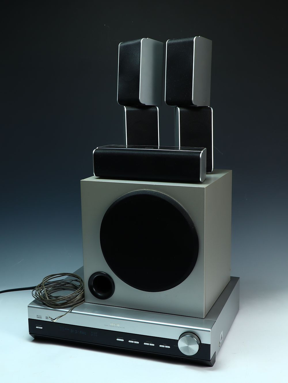 Lot 152: RCA Home Theatre System