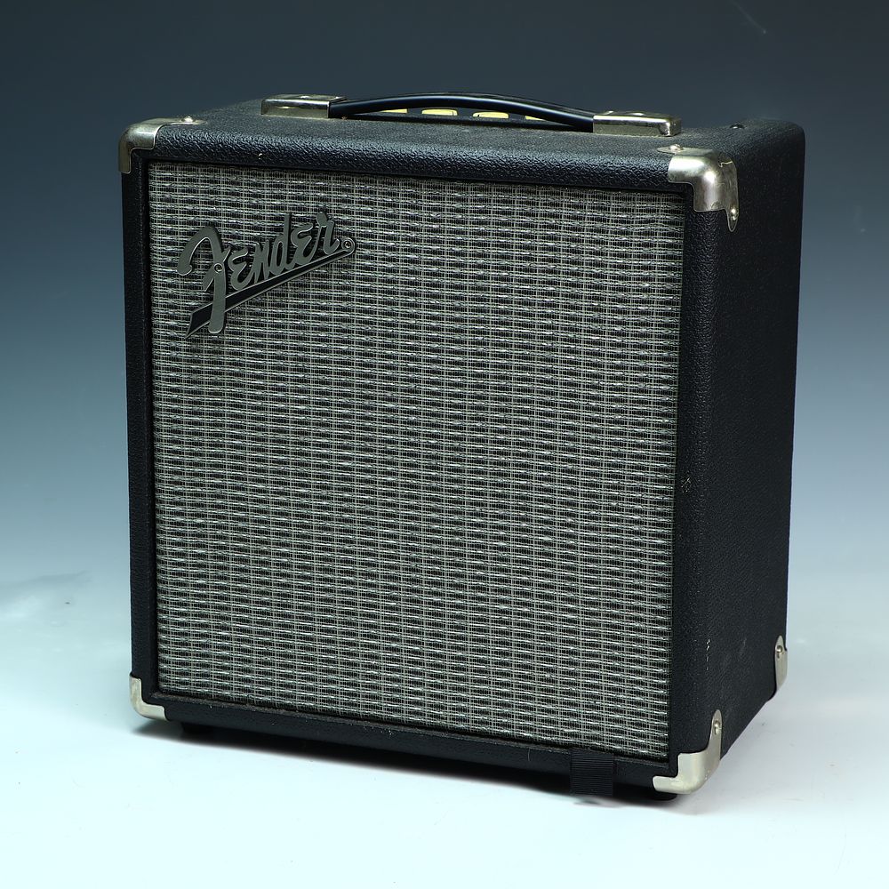 Lot 162: Fender Rumble 15 amplifier