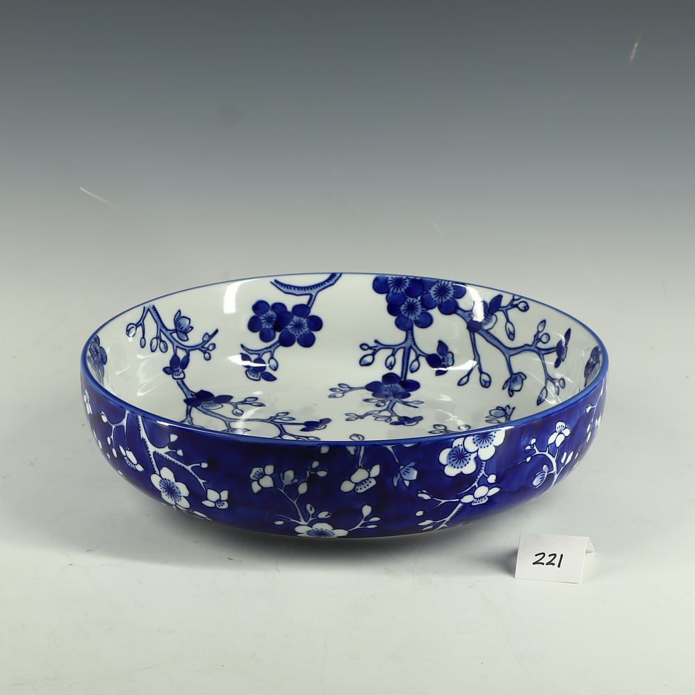 Lot 221: Large William Sonoma bowl