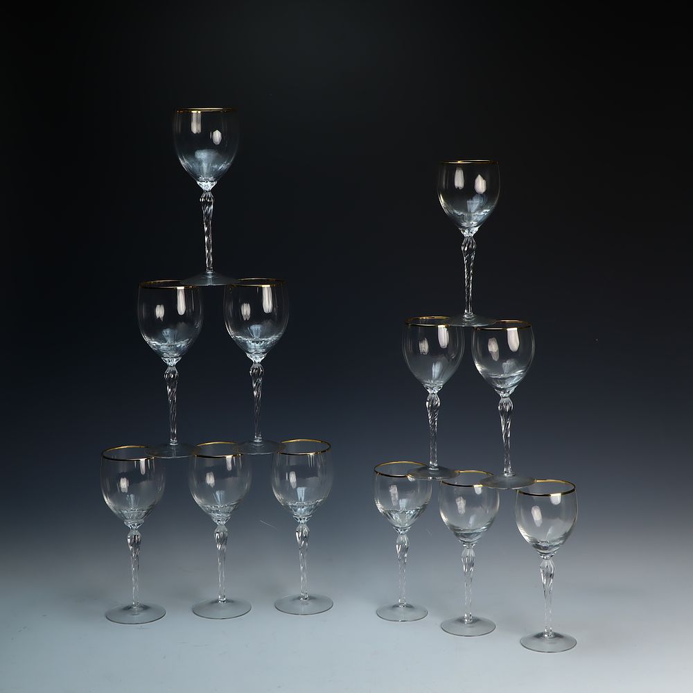 Lot 227: Twelve Lenox USA gold rim stemware