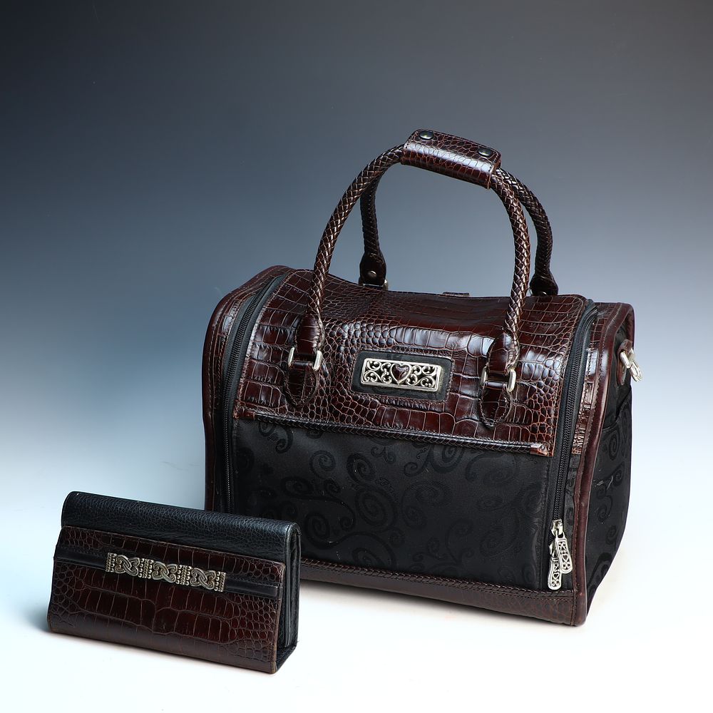 Lot 271: Brighton travel bag and a wallet