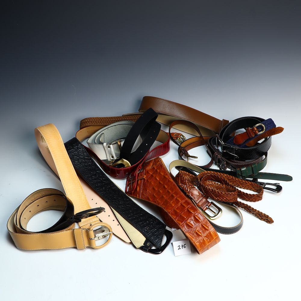 Lot 275: Lot of ladies belts various sizes