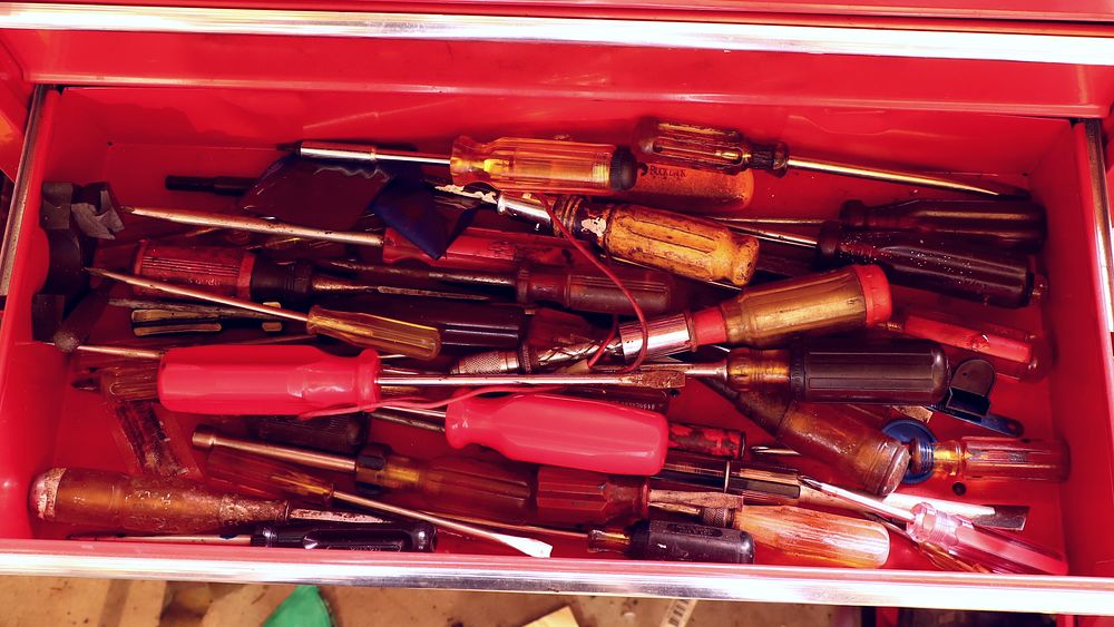 Lot 282: Lot of Mixed Screwdriver Tools