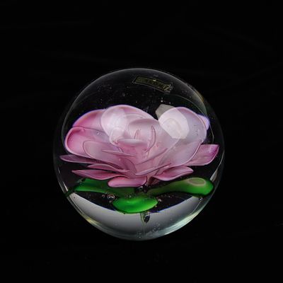 Rose Paperweight by Dynasty Gallery. Heirloom Collectibles collection 3.5x3 inches