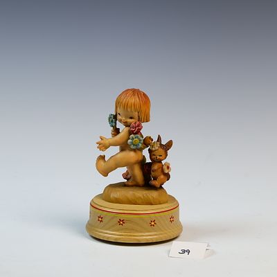 Vintage Signed Anri Wooden Musical Box Working. This Anri is made in Italy and signed by 