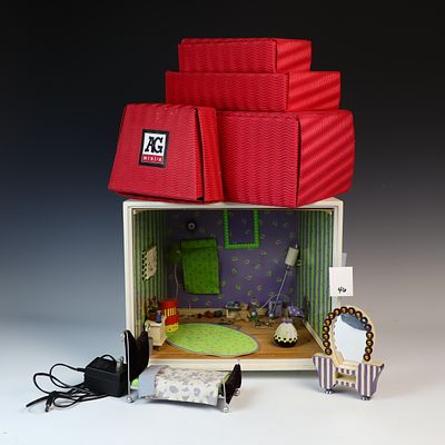 Vintage American Girl Lot, Room, Accessories and Boxes. Includes a room display with furniture 